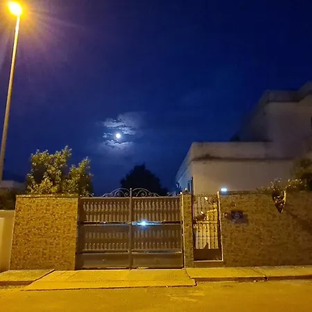 Πανσιόν Sea And Blue Sky 1a Calimera (Lecce)